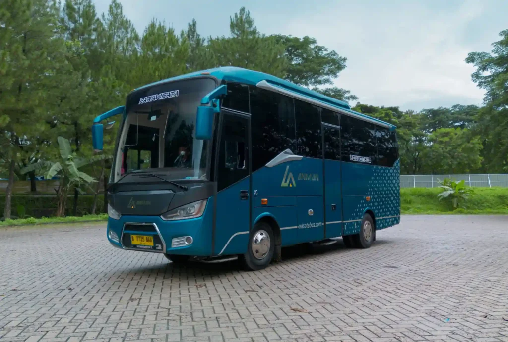 harga sewa bus pariwisata murah ANMAN