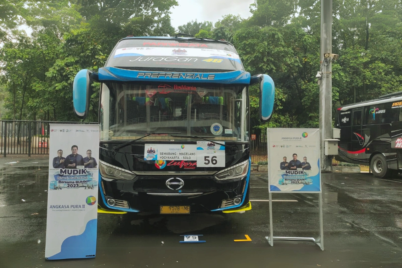 sewa bus mudik lebaran murah terjangkau